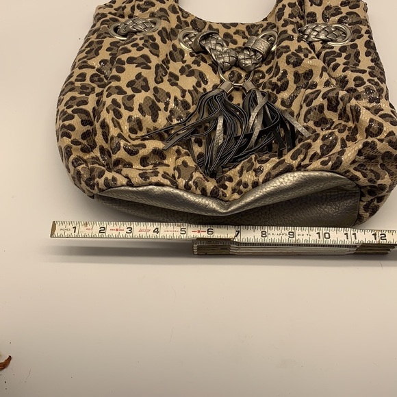Bueno Bag with fun leopard print - Picture 2 of 9